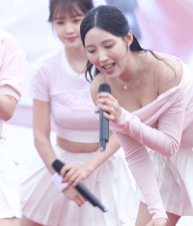 ㅇㅎ라잇썸-한초원-레전드-짤gif